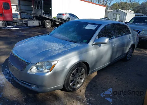 2007 Toyota Avalon Xls z USA, uszkodzony, nr VIN 4T1BK36B67U231934